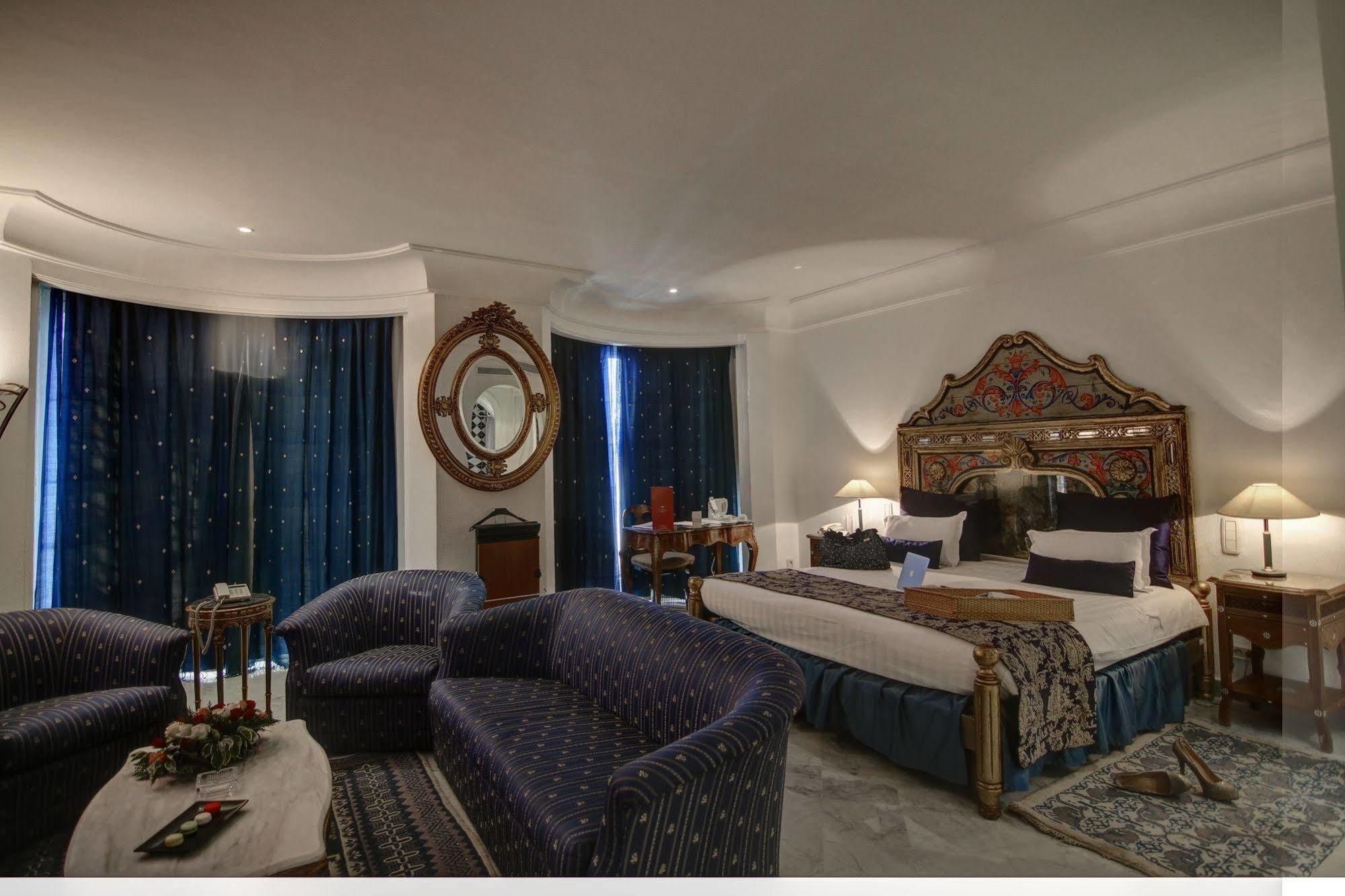 Hotel La Maison Blanche Tunis Exterior photo Suite